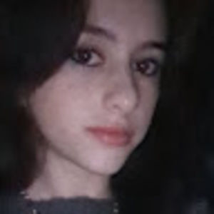 Meet your Posher, Chrissa